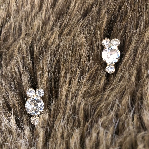 Vintage mid century clear rhinestone clip earrings - Picture 3 of 7